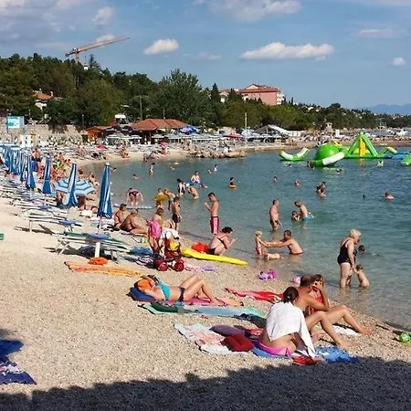 Appartamento Studio In With Seaview, Terrace, Air Condition, Wifi Crikvenica