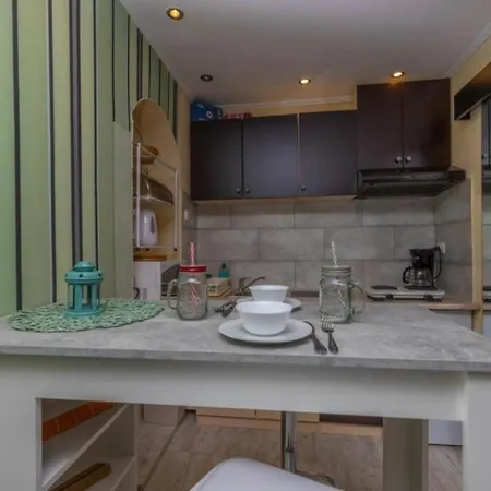 Studio In With Seaview, Terrace, Air Condition, Wifi *